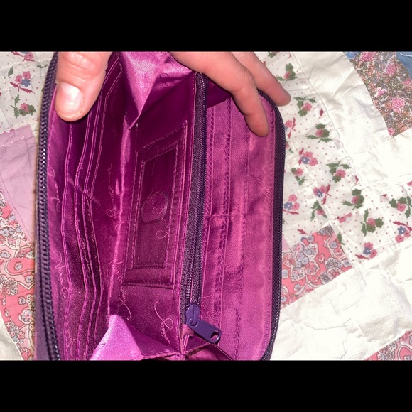 (Vera Bradley) Plum Crazy Accordion Wallet - Picture 4 of 9